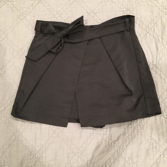 Topshop Other - LAST CHANCE Topshop Skort